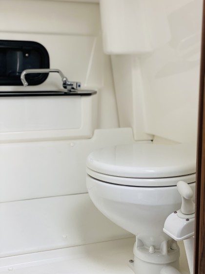 Karnic 702 - Boatscribe.com