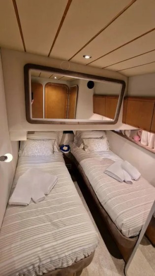 Ferretti 52 - Boatscribe.com