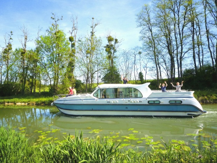 Confort 1350 - Boatscribe.com