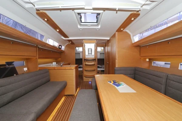 Dufour 412 GL - Boatscribe.com