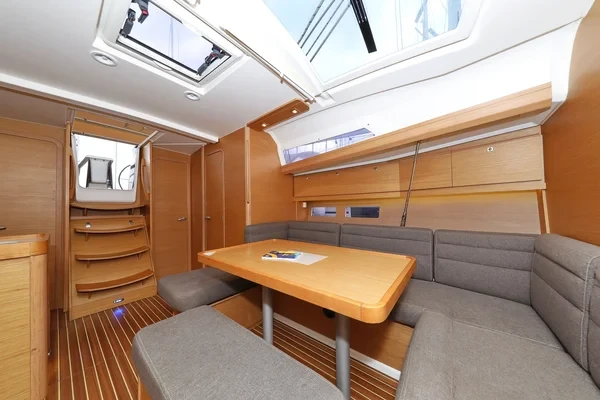 Dufour 412 GL - Boatscribe.com