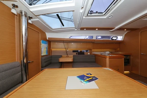 Dufour 412 GL - Boatscribe.com