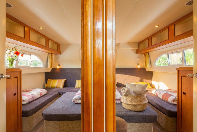 Europa 600 - Boatscribe.com