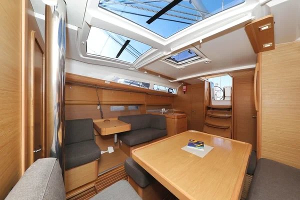Dufour 412 GL - Boatscribe.com