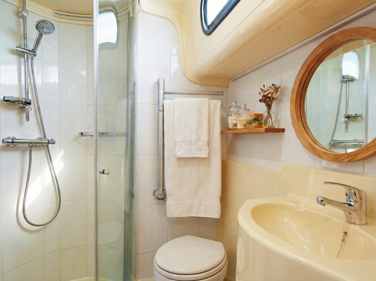 Estivale Quattro S - Boatscribe.com