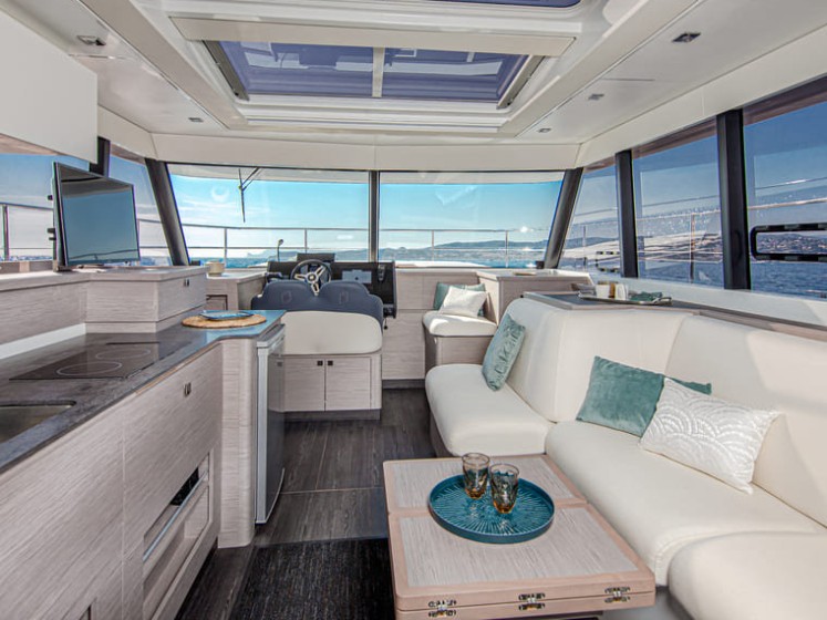 MY4.S - Boatscribe.com