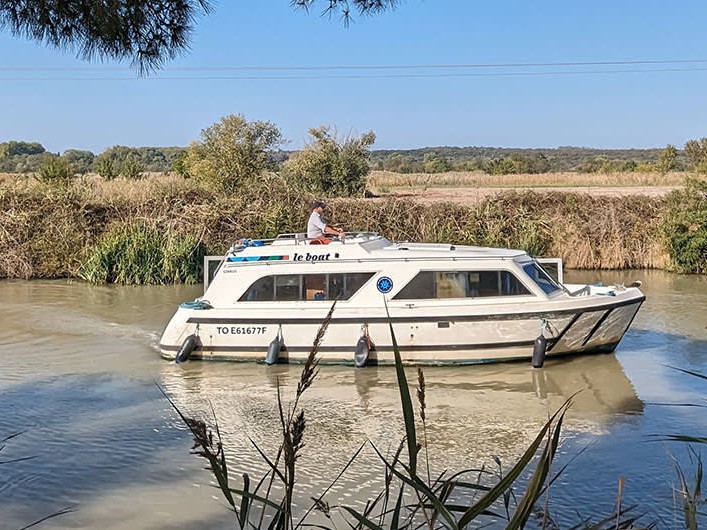 Le Boat Cirrus B - Boatscribe.com