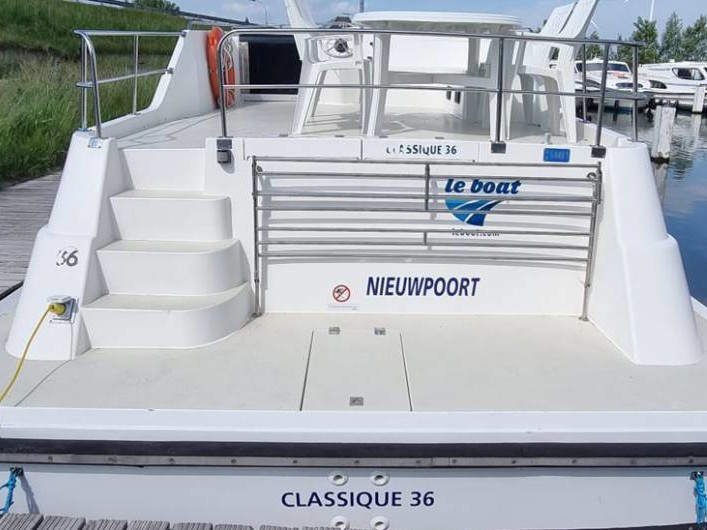Le Boat Classique - Boatscribe.com