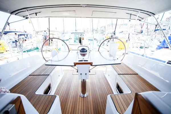 Bavaria 46 Cruiser - Boatscribe.com