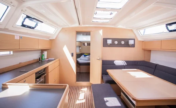 Bavaria 46 Cruiser - Boatscribe.com