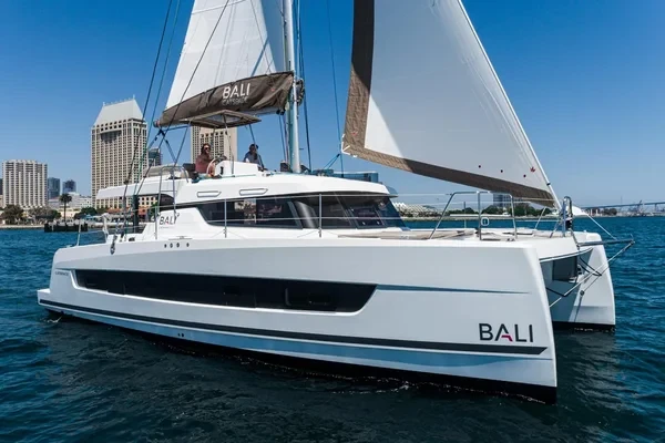 Bali 4.4 - Boatscribe.com