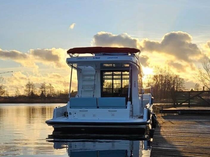 Liberty - Boatscribe.com