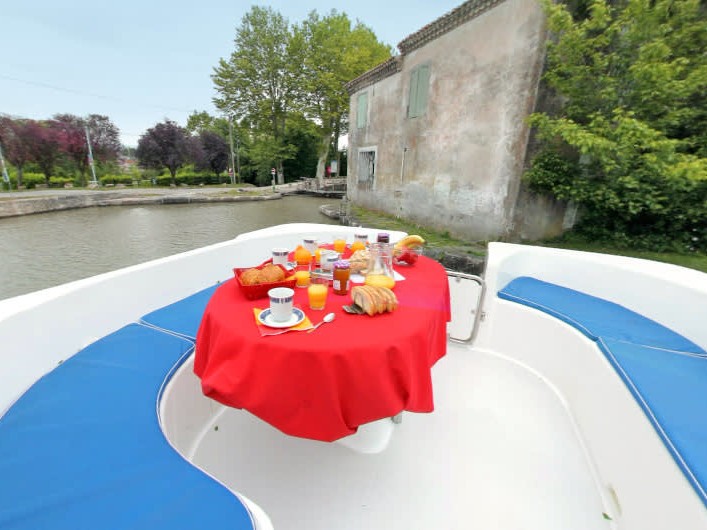 Le Boat Mystique - Boatscribe.com