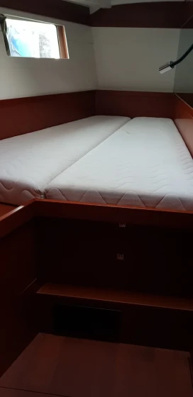 Oceanis 48 - Boatscribe.com