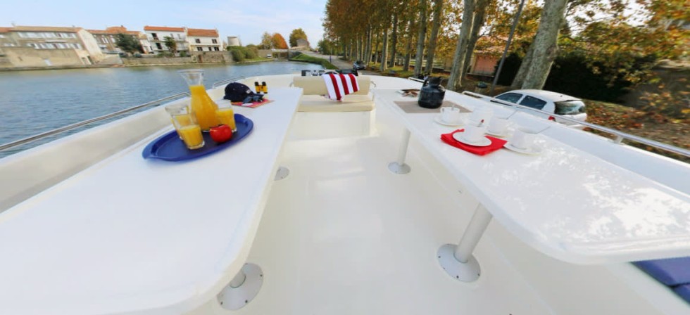 Le Boat Vision 3 - Boatscribe.com