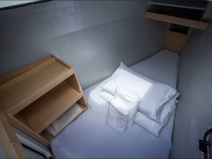 Lagoon 42 - Boatscribe.com