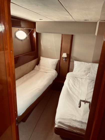 Princess V53 - Boatscribe.com