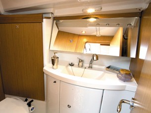 Prestige 36 - Boatscribe.com