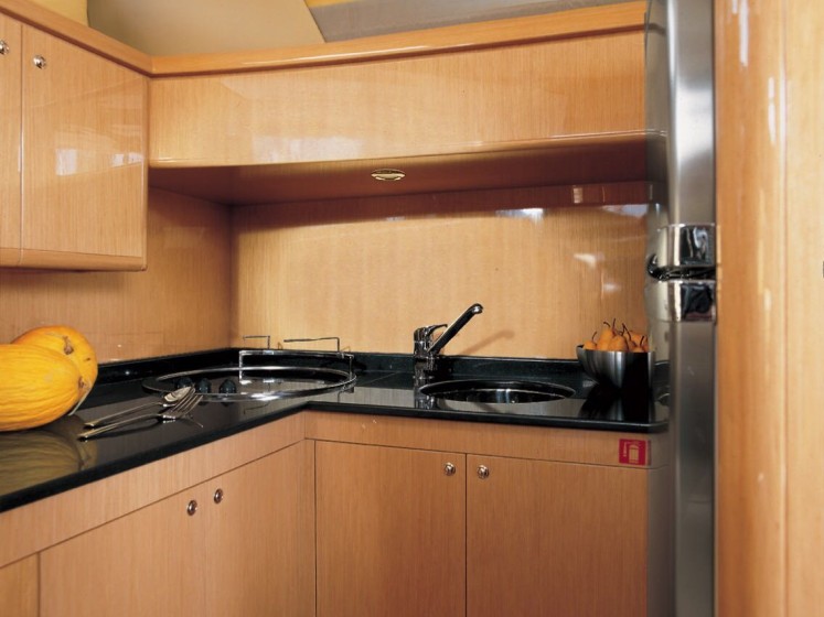 Ferretti 46 - Boatscribe.com