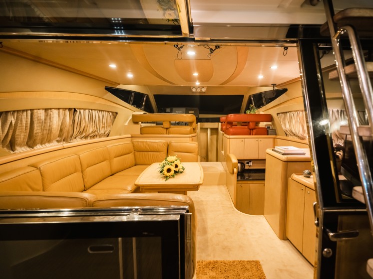 Ferretti 46 - Boatscribe.com