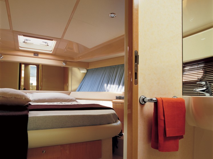 Ferretti 46 - Boatscribe.com