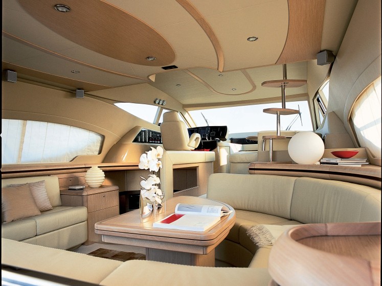 Ferretti 550 - Boatscribe.com