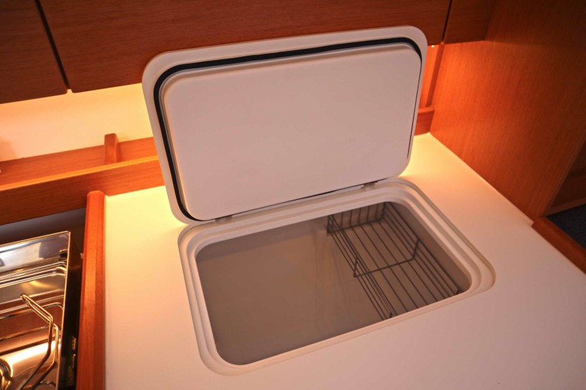 Bavaria C42 - Boatscribe.com