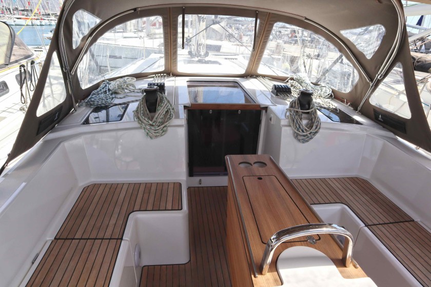 Bavaria C42 - Boatscribe.com