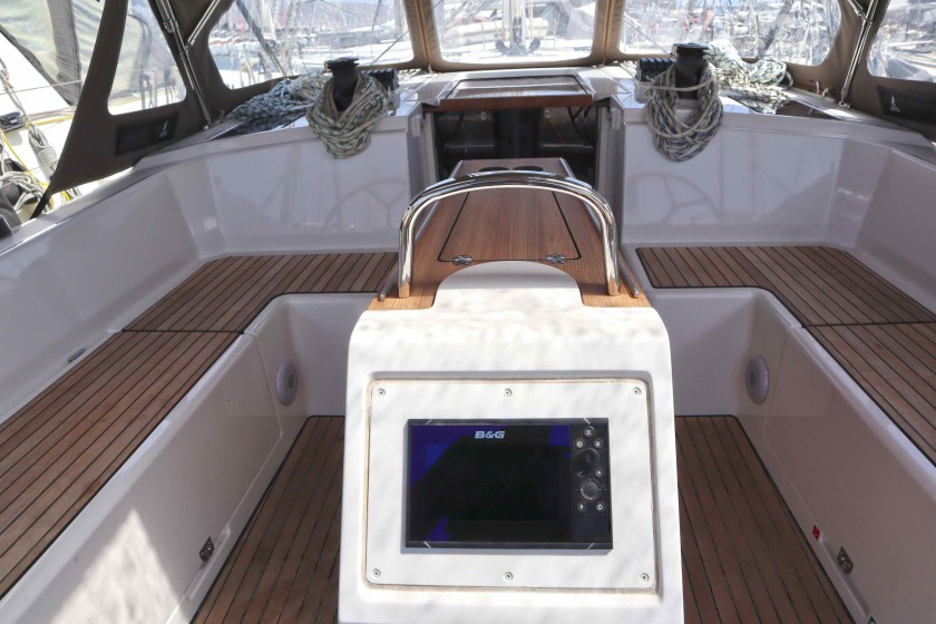 Bavaria C42 - Boatscribe.com