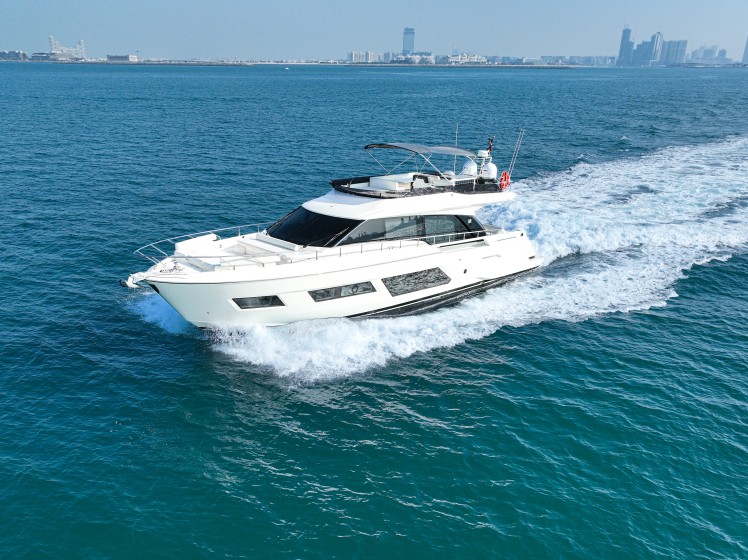 Ferretti 670 - Boatscribe.com