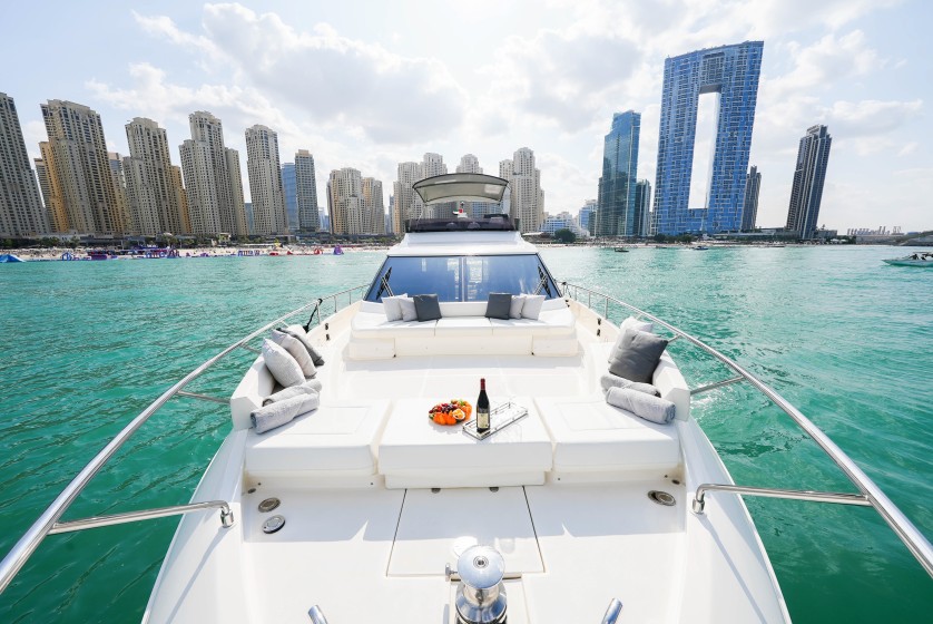 Ferretti 670 - Boatscribe.com