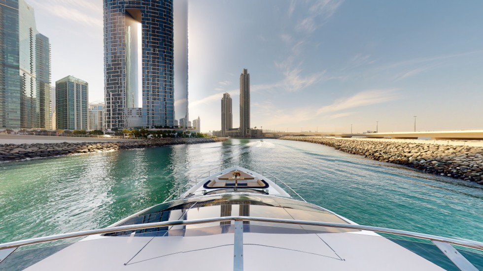 Galeon 780 - Boatscribe.com