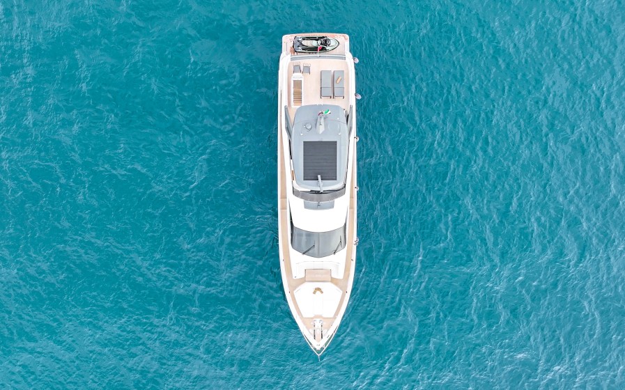 Ferretti 780 - Boatscribe.com