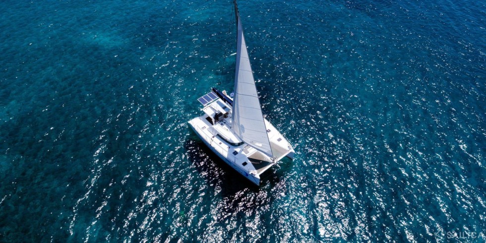 Lagoon 42 - Boatscribe.com