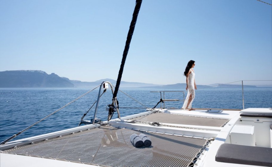 Lagoon 42 - Boatscribe.com