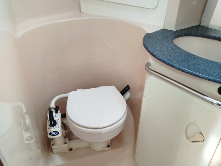 Bavaria 40 - Boatscribe.com