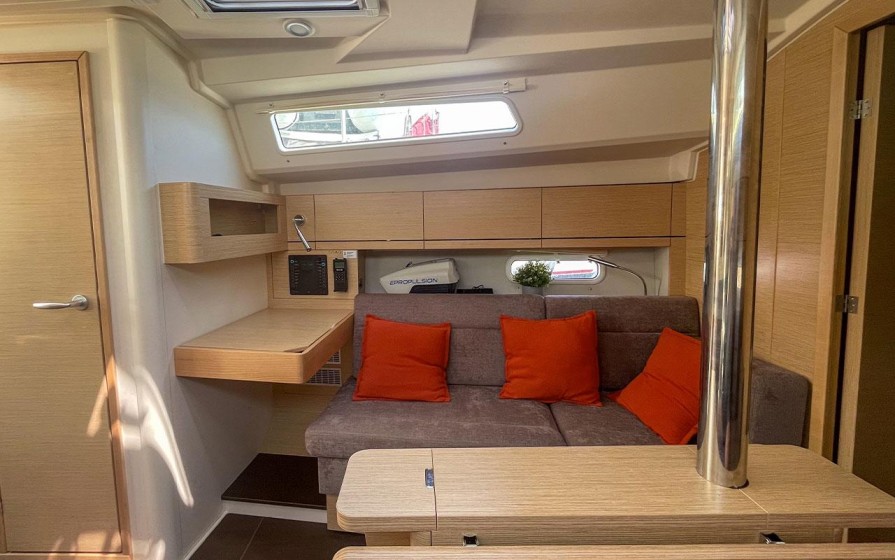Hanse 348 - Boatscribe.com