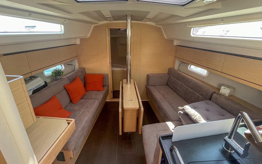 Hanse 348 - Boatscribe.com