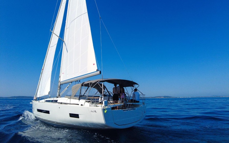 Hanse 460 - Boatscribe.com