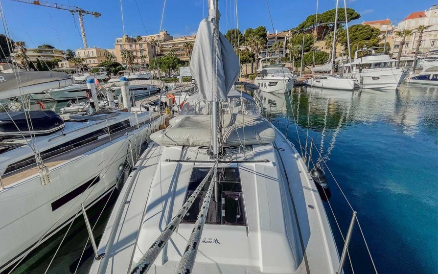 Hanse 388 - Boatscribe.com