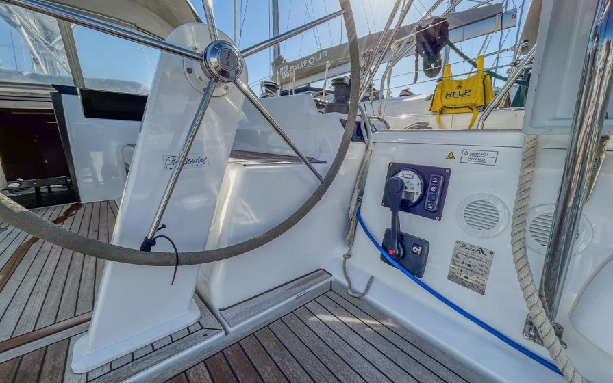 Hanse 388 - Boatscribe.com