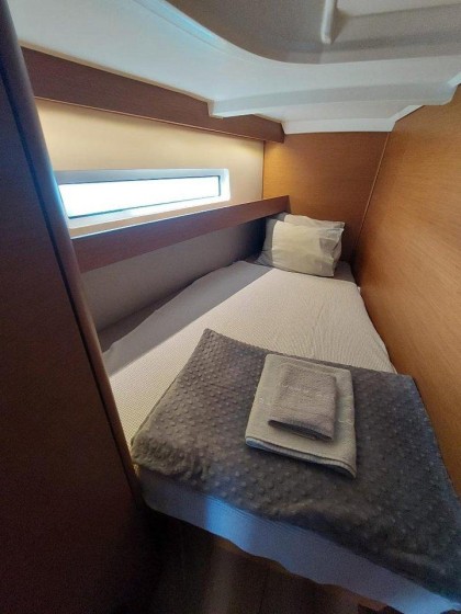 Sun Odyssey 440 - Boatscribe.com