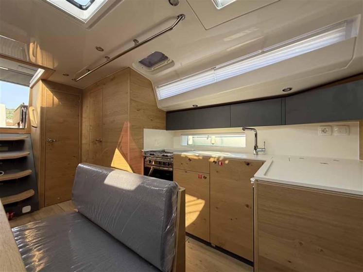 Elan 45 Impression - Boatscribe.com