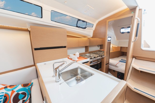 Sun Odyssey 350 - Boatscribe.com