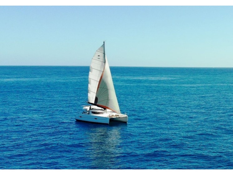 Lipari 41 - Boatscribe.com