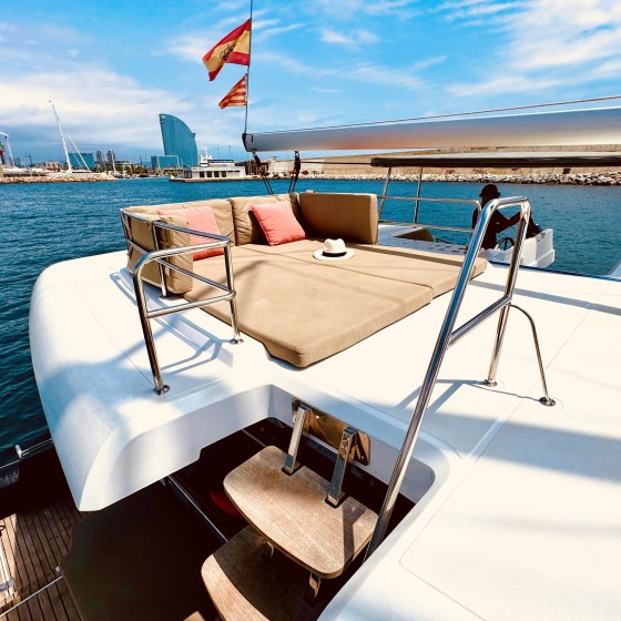 Aventura 37 - Boatscribe.com