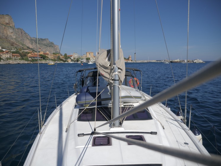 Dufour 430 - Boatscribe.com