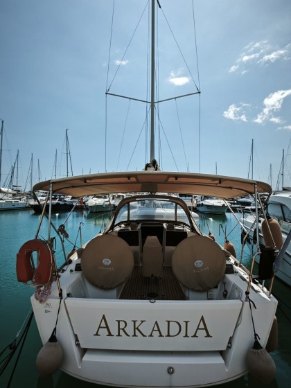 Dufour 350 GL - Boatscribe.com