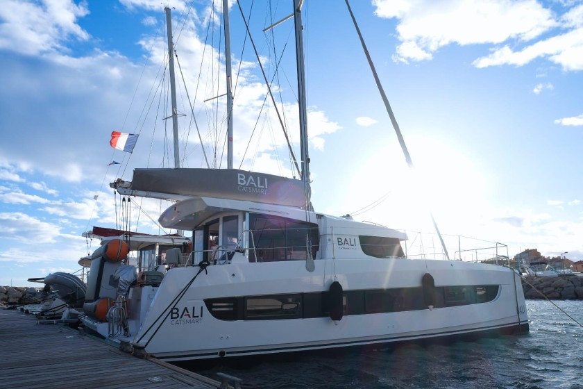Bali Catsmart - Boatscribe.com
