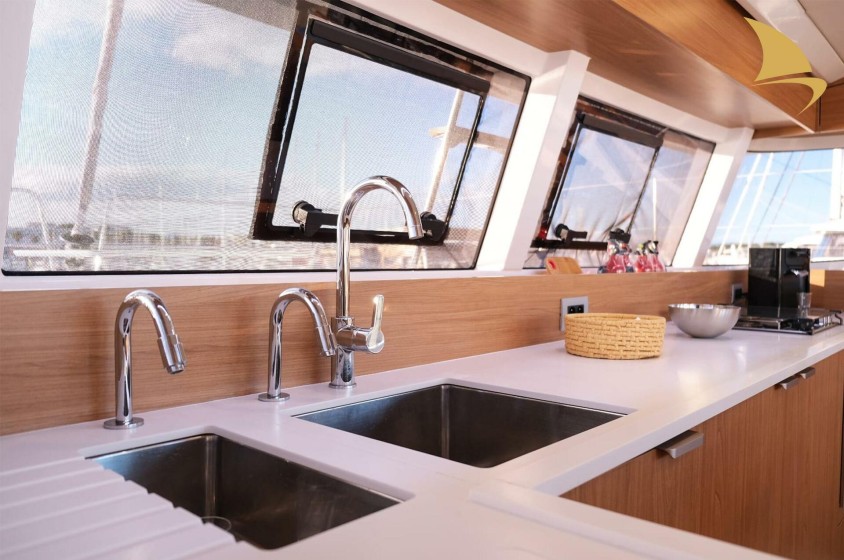 Bali Catsmart - Boatscribe.com